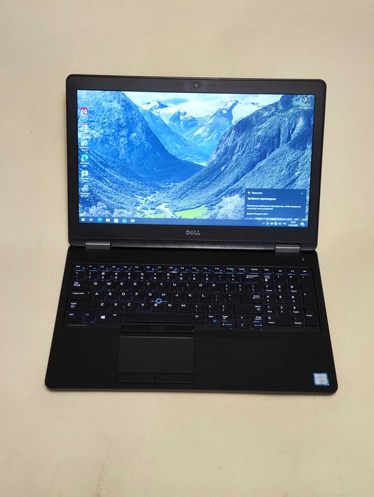 Ноутбук Dell Latitude E5570 15,6" i7/8Gb/SSD/Radeon R7 M360