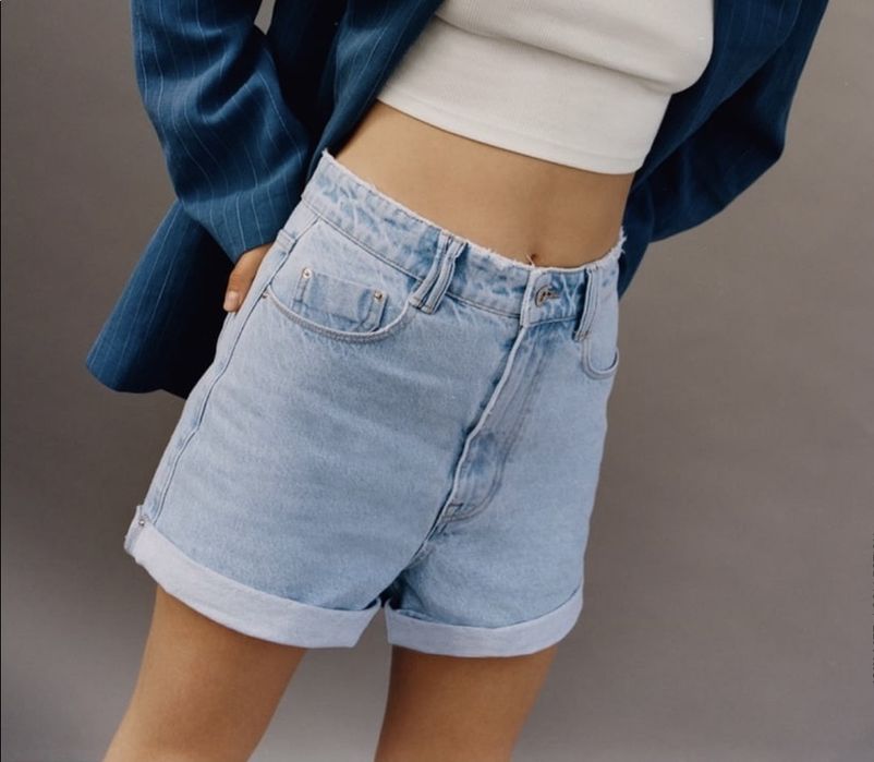 Джинсові шорти  ZARA світло-блакитні, висока посадка з підворотом,денім,розмір Xs
