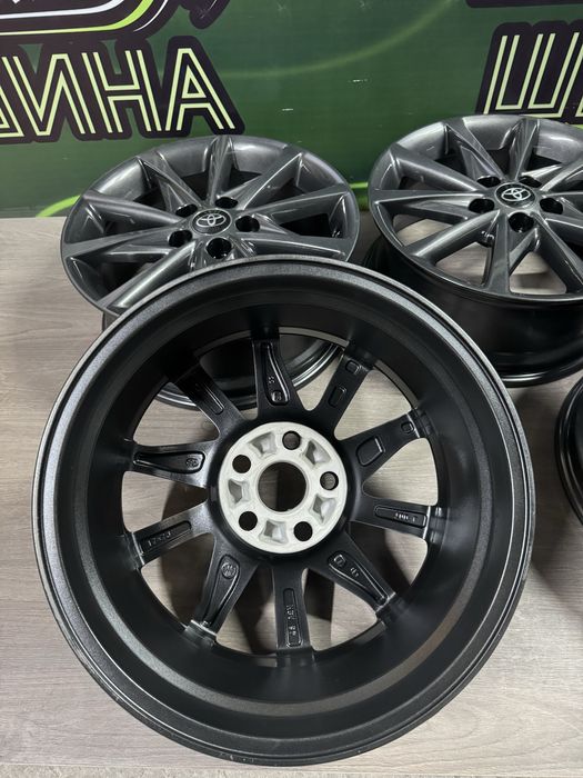 Диски 5*114.3R17 Toyota camry,avensis,avalon,corolla