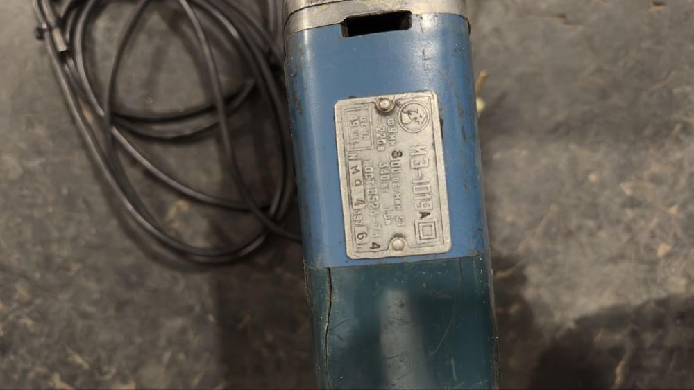 Продам дрель ИЗ-1019а