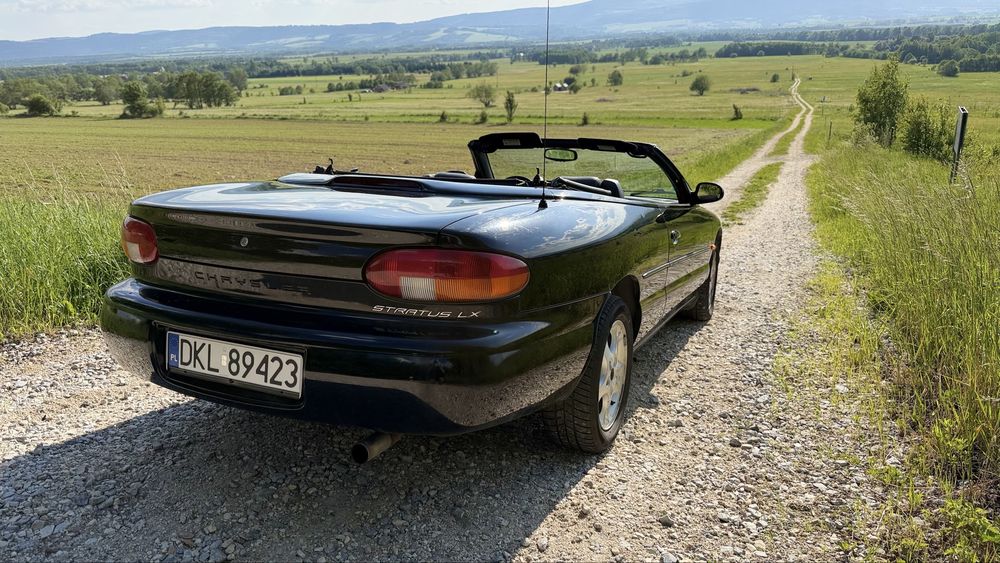 Chrysler Stratus