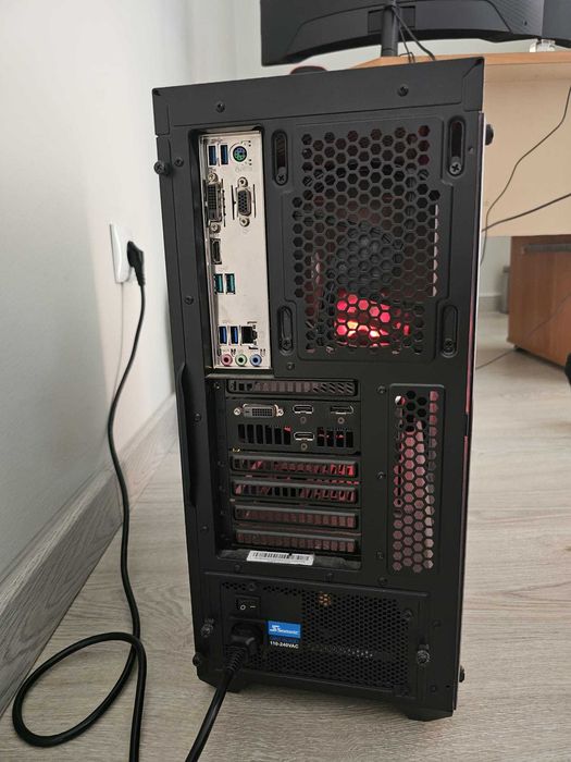 Computador Gaming, Torre Asus, RTX2060. AMD Ryzen 5 3600.