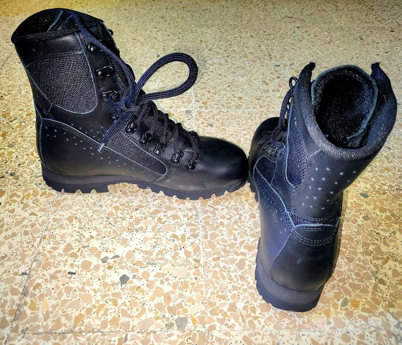 Продам летние берцы новые 42 размер