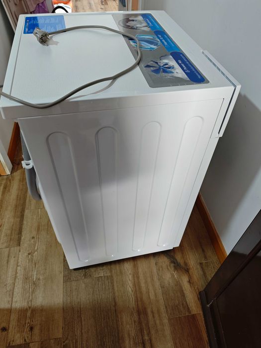 Máquina de Lavar Roupa Midea 9kg - Motor Inverter (Como Nova)