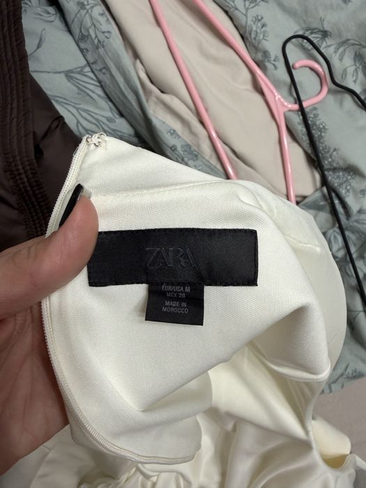 Плаття від Zara