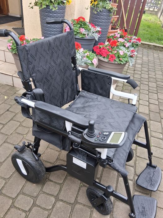 Wózek inwalicki elektryczny