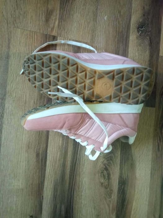 Sneakersy Tamaris - rozm.39