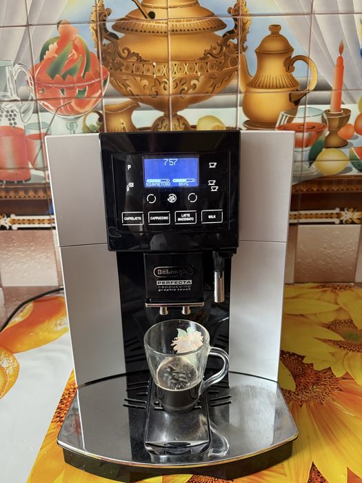 Кавомашина Delonghi Perfecta Cappuccino
