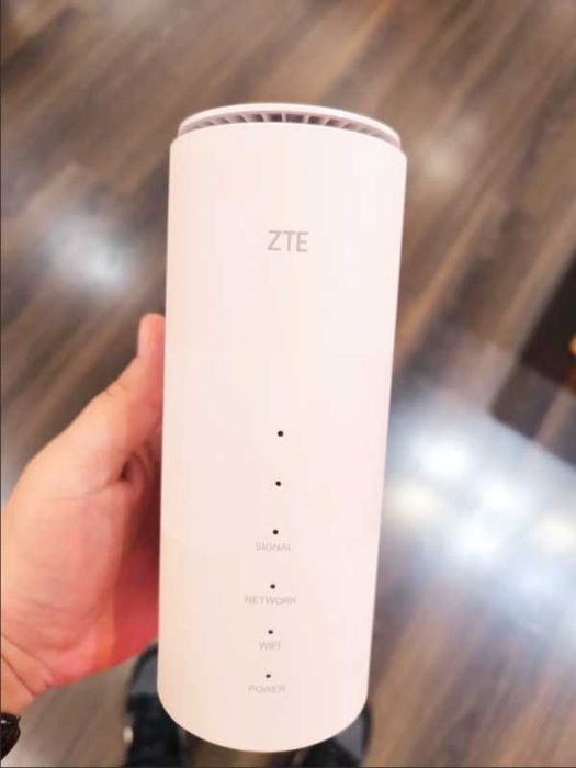 Router 5G ZTE G5B1 [Cartão SIM Desbloqueado] - Downloads até 2,4Gbps !