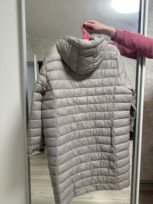 Жіноча куртка