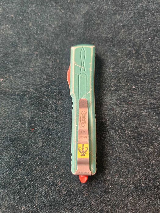 Nóż OTF Microtech UTX-70 Hellhound Apocalyptic Stand