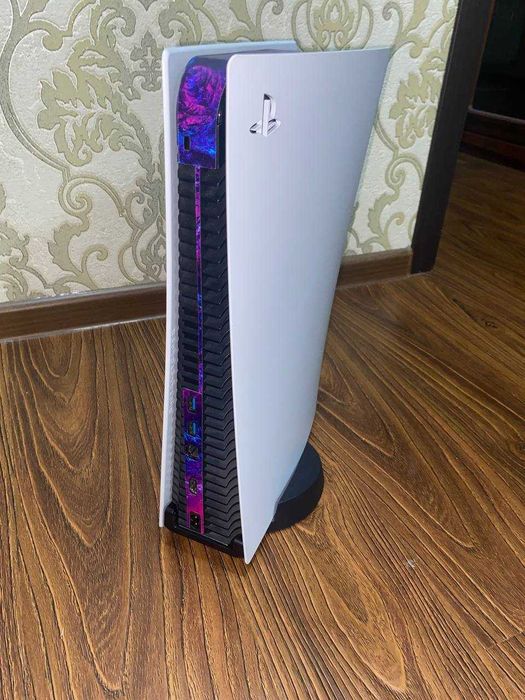 Playstation 5 з дисководом в ідеальному стані