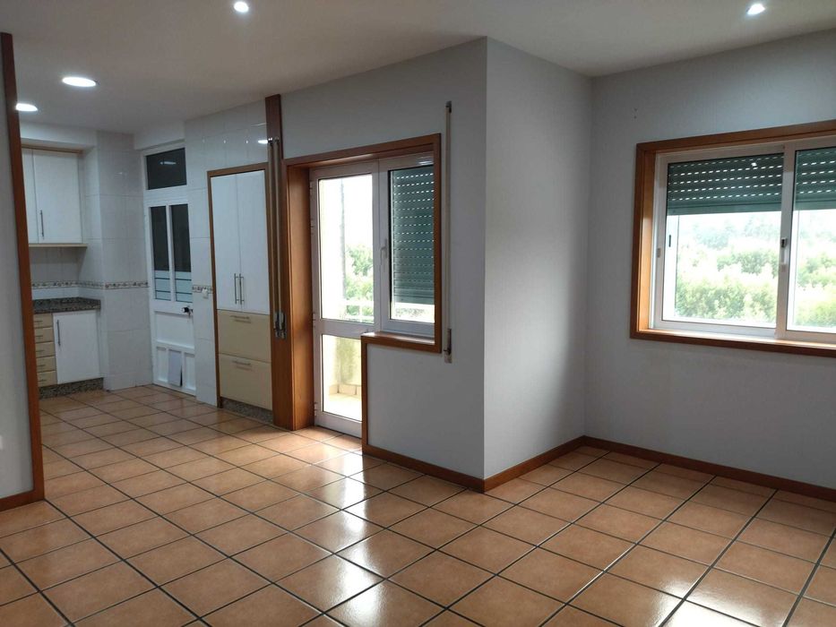 Apartamento T2+1 em Arrifana c/ Lugar de Garagem
