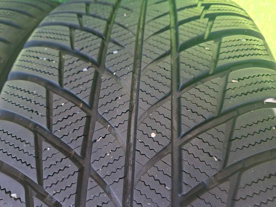 [Z5] OPONY ZIMOWE 17'' 225/45R17 91H BRIDGESTONE Blizzak LM001.