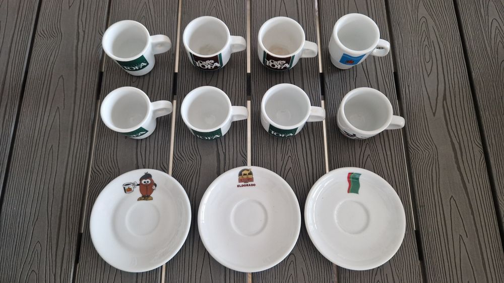 Conjunto 6 chavenas de café e 3 pires marcas variadas