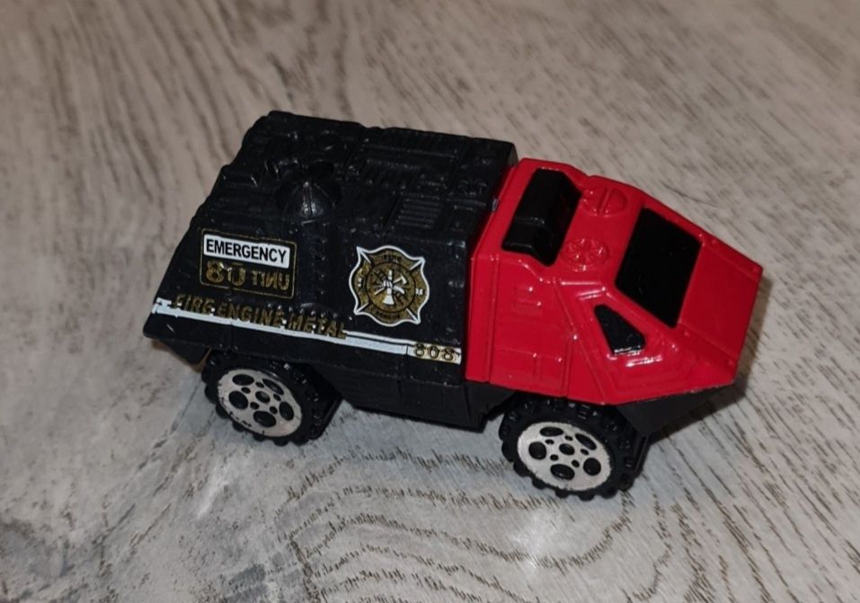 Autko samochód resorak Straż pożarna Amfibia