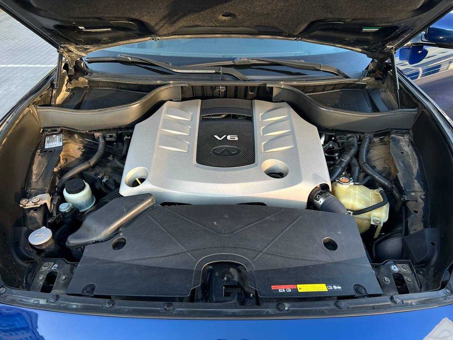 Infiniti QX70 продам в ідеальному стані