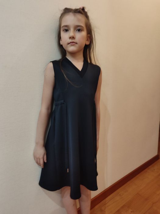 Шкільний сарафан. Перший клас