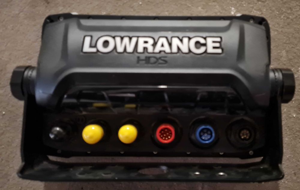 Echosonda Lowrance HDS‑9 Gen2 Touch 2D + DownScan + SideScan użyta kilka razy - stan idealny.