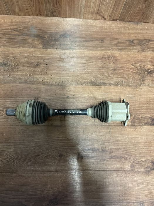 Półoś lewa 2.0 TDI DSG VW Caddy Touran 10-15r