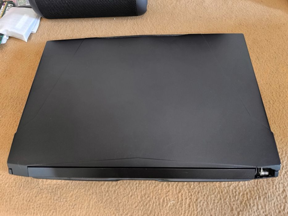 Portátil Clevo N850HK Intel Core i7-7700HQ (7ª geração)