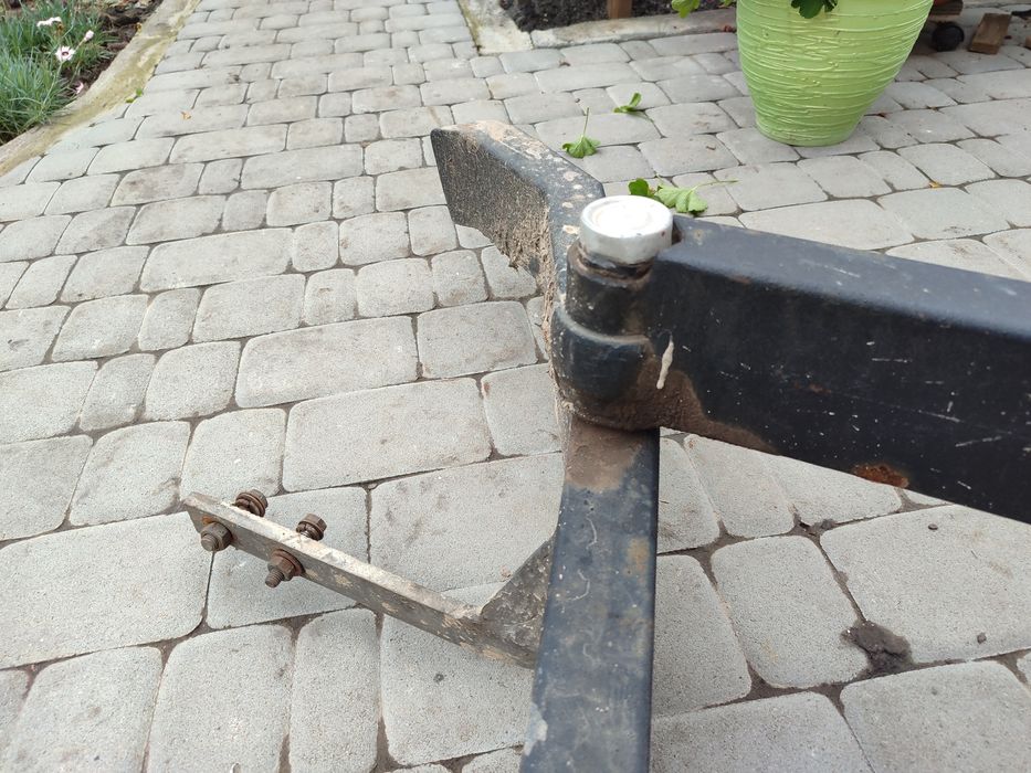 "Калітка", хвірточкп  для запасного колеса Санг Йонг " Актіон".