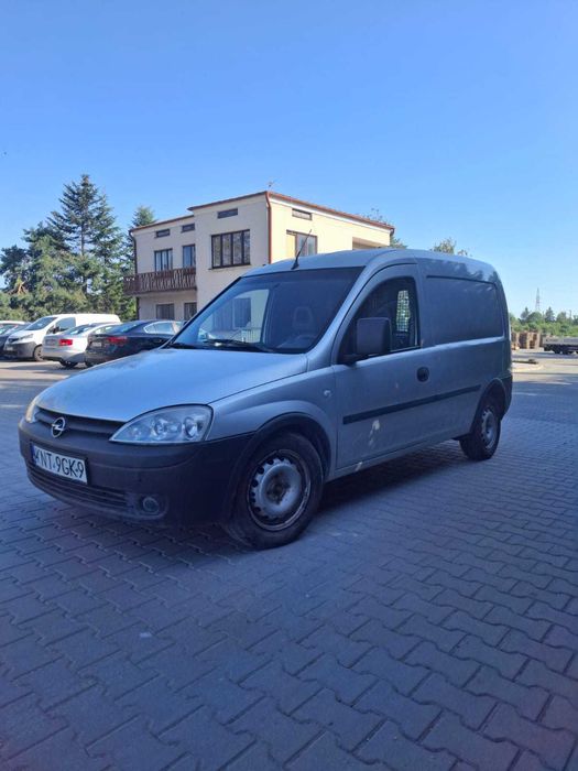 Sprzedam Opel Combo Grupa Chyżbet Sp.zo.o. Charsznica