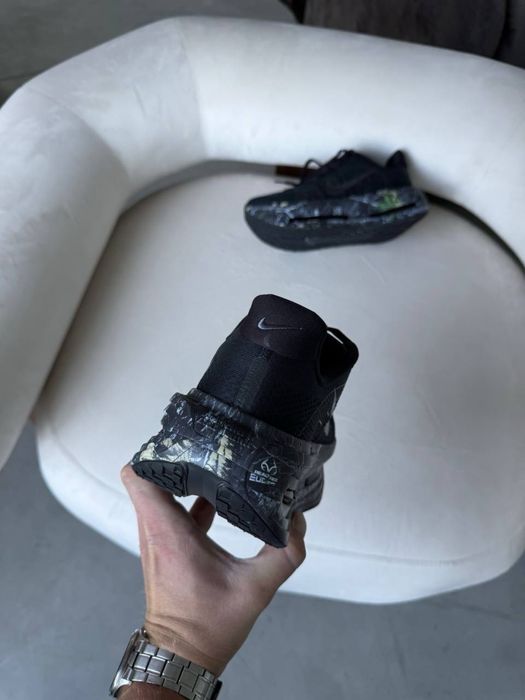 Оригинал Nike Vomero Premium Realtree Camo Black (IO7325 001) оригінальні чоловічі кросівки для бігу професійні найк вомеро преміум