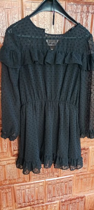 Czarna sukienka krótka elegancka Zara rozmiar L