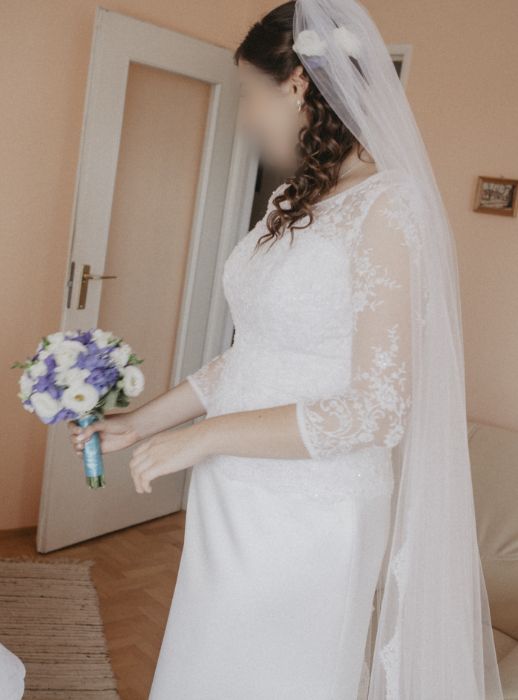 Elegancka Suknia ślubna wysokiej Panny Młodej (183 cm) rozmiar 42-44