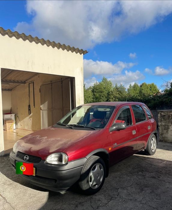 Carro Opel Corsa, ano 1997