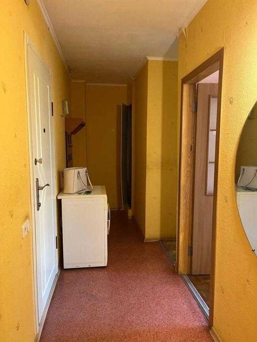 Продам 2к.квартиру на Салтовке,метро Студенческая