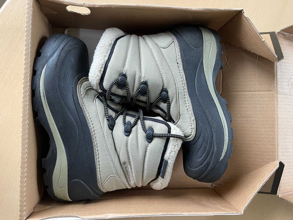 Чоботи Columbia зимові жіночі, розмір 38.