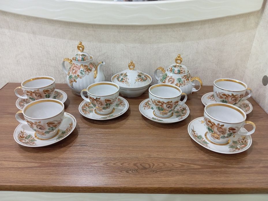 Вінтажний чайний сервіз