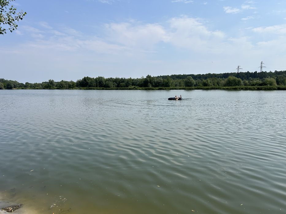 Перша лінія від водойми, ділянка під будівництво, можливий поділ