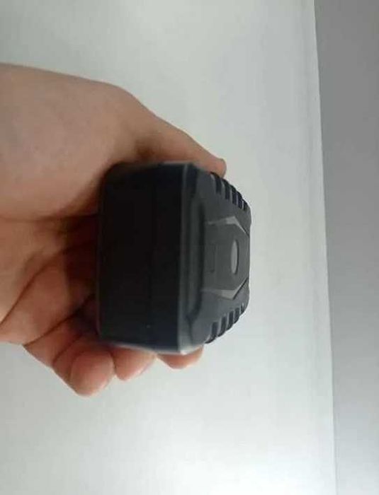 gps маячок для автомобіля з потужними магнітами