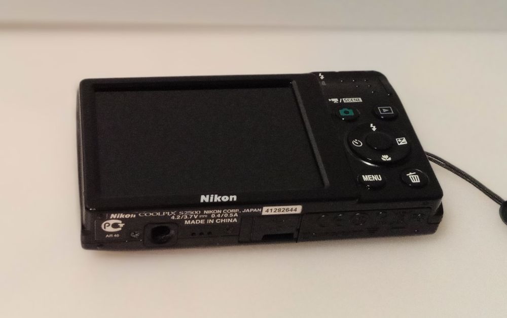 Nikon Coolpix S2500