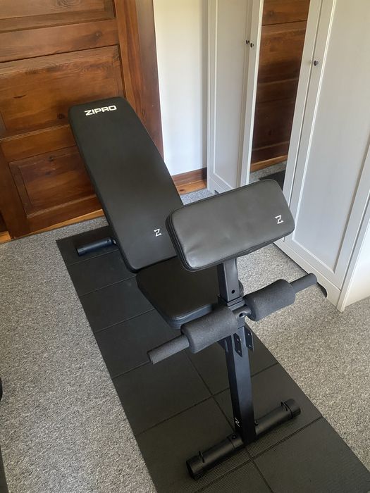Ławka treningowa Zipro – jak nowa, idealna do domowej siłowni!