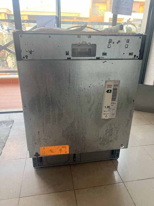 Siemens Built-in Dishwasher – For Repair or Parts