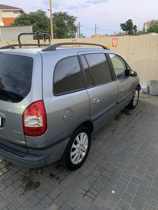 Продам OPEL ZAFIRA 2.2 tdi 2003