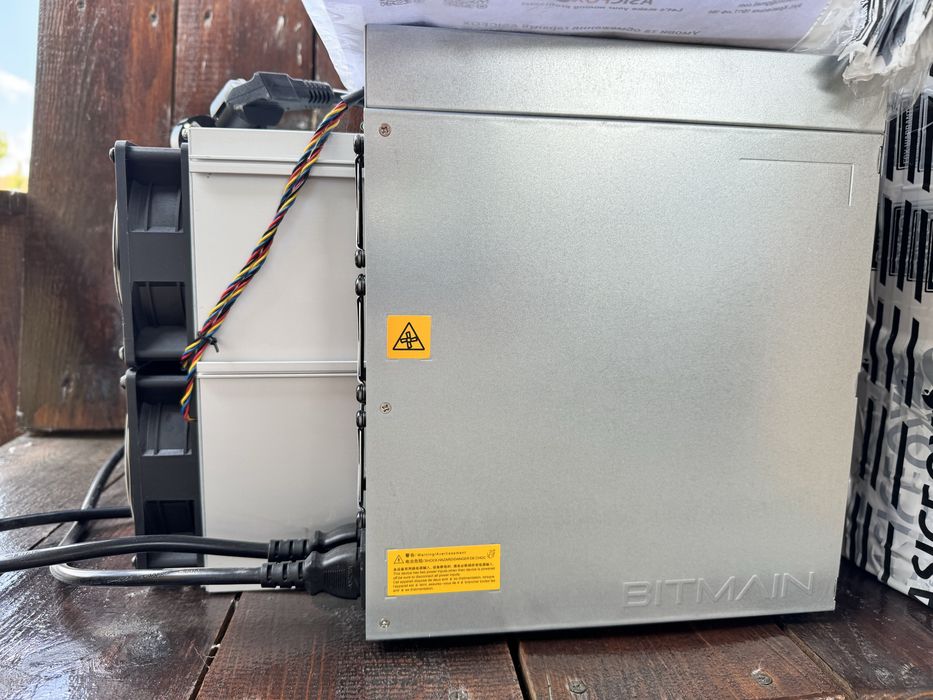 Асик Asic Bitmain Antminer s19 90T