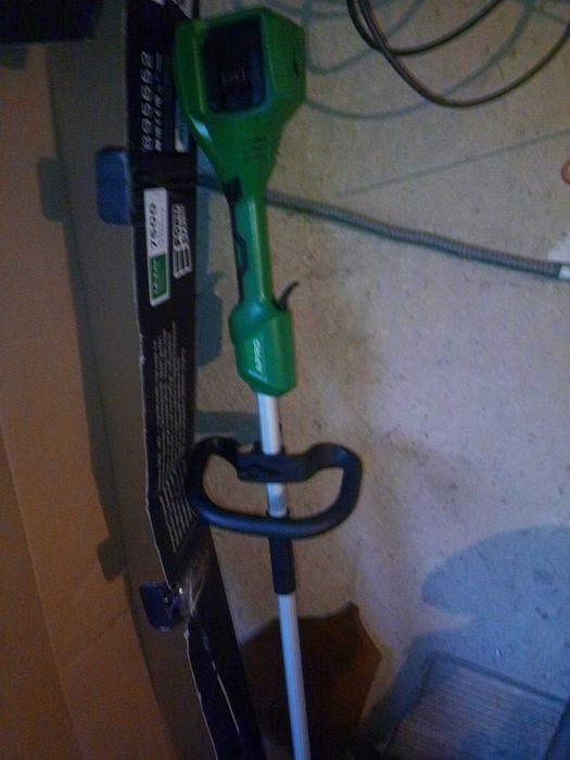 Электротриммер (электрокоса)