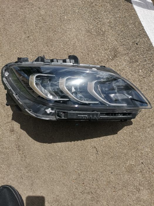 Продам правую фару. LED TECH Hyundai Kona 2022г
