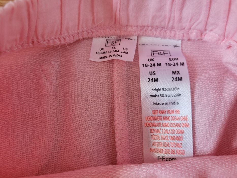 F&F - spodenki i bluzeczka dla dziewczynki rozmiar 92 (18-24 m-ce)