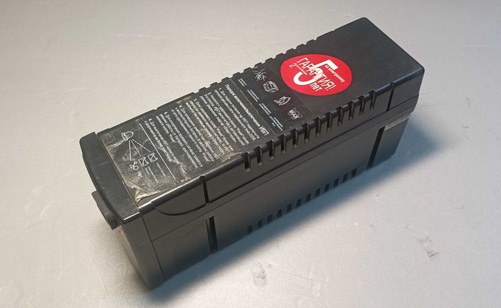 Источник бесперебойного питания ИБП Powercom BNT-600A