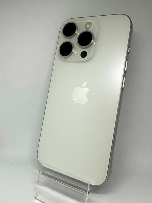 iPhone 15 Pro 256gb eSIM Biały Sklep iTop Muranów Lokal 32 I Klasa A+