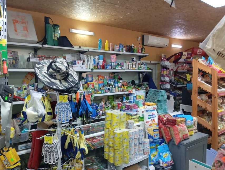 Продаж діючого магазину в с.Кримки