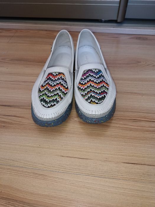 Półbuty MACIEJKA skórzane białe jak nowe