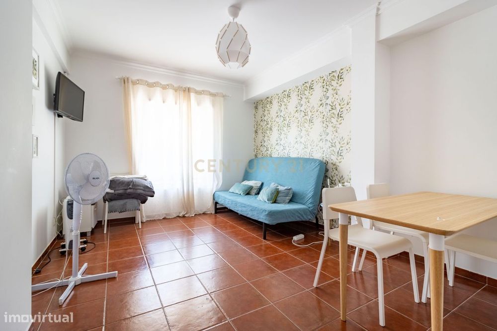 Apartamento T3 em excelente estado próximo ao centro de Leiria