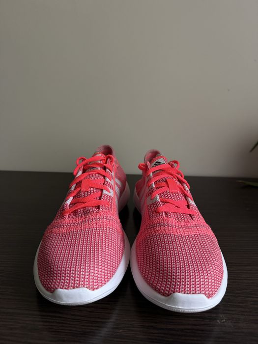 Кросівки Adidas Element Refine Tricot B33357 Pink Running Shoes Розмір 45.5 на 29 см